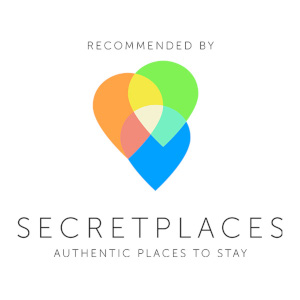 secretplaces - Athina Suites